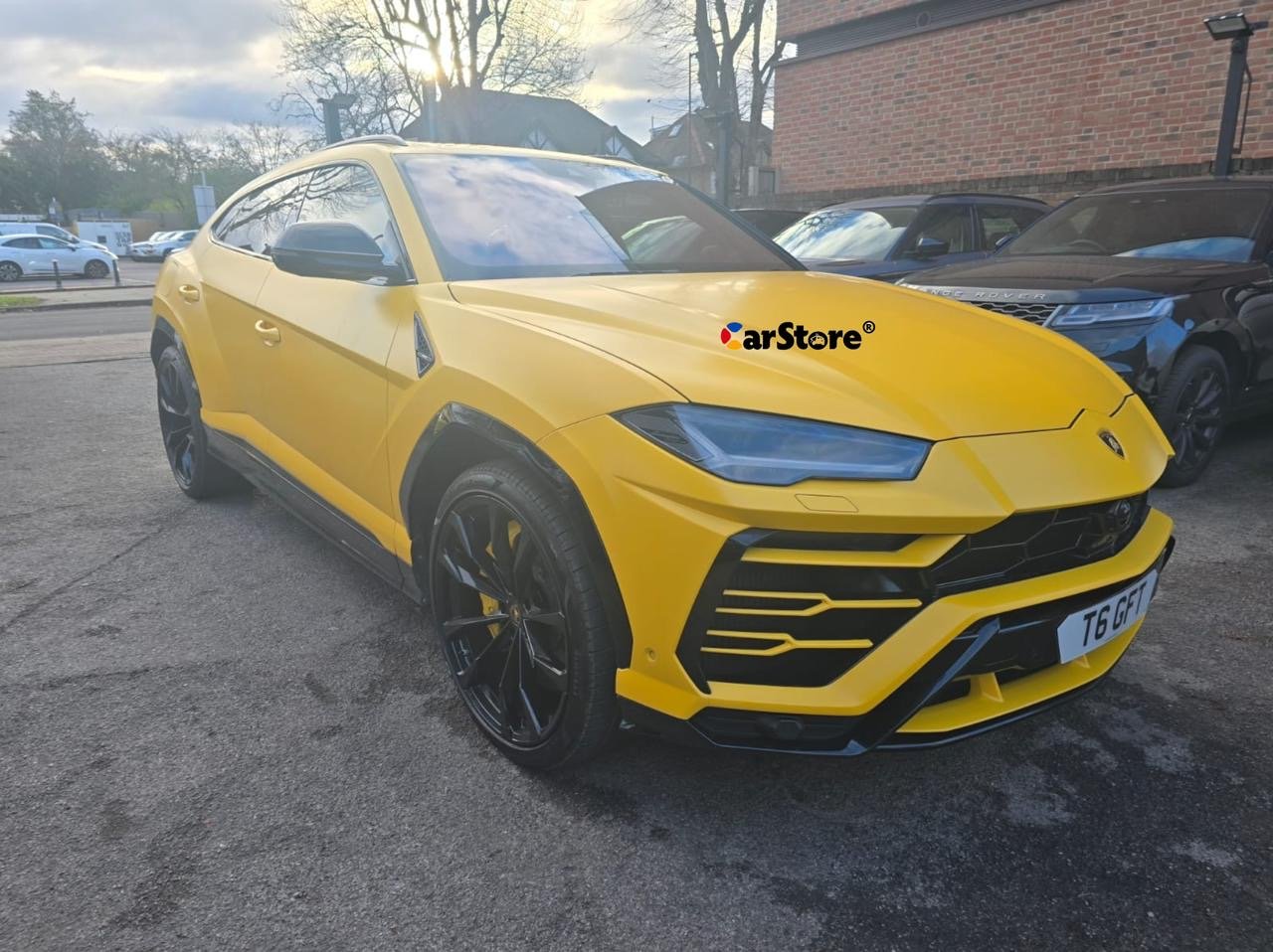 2019 LAMBORGHINI AUTOMOBILI S.p.A. URUS